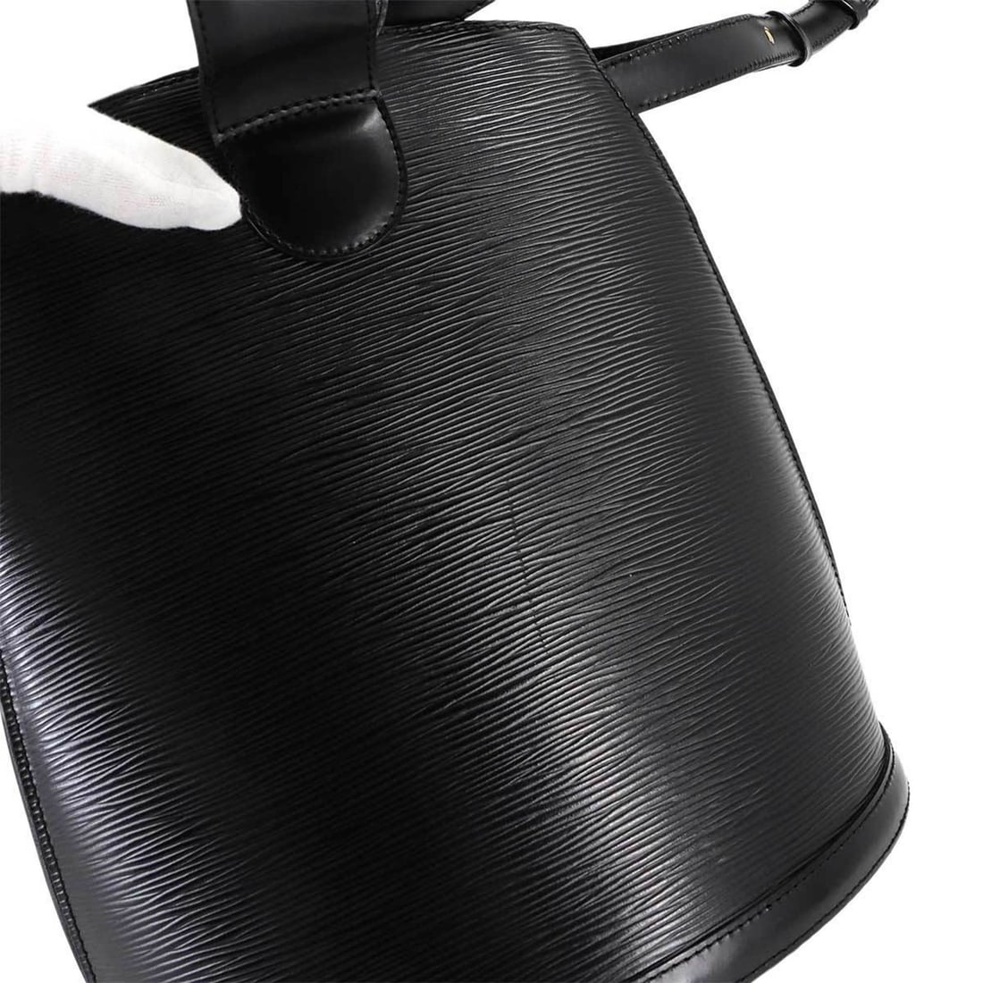 Cartier Love Ring - 10