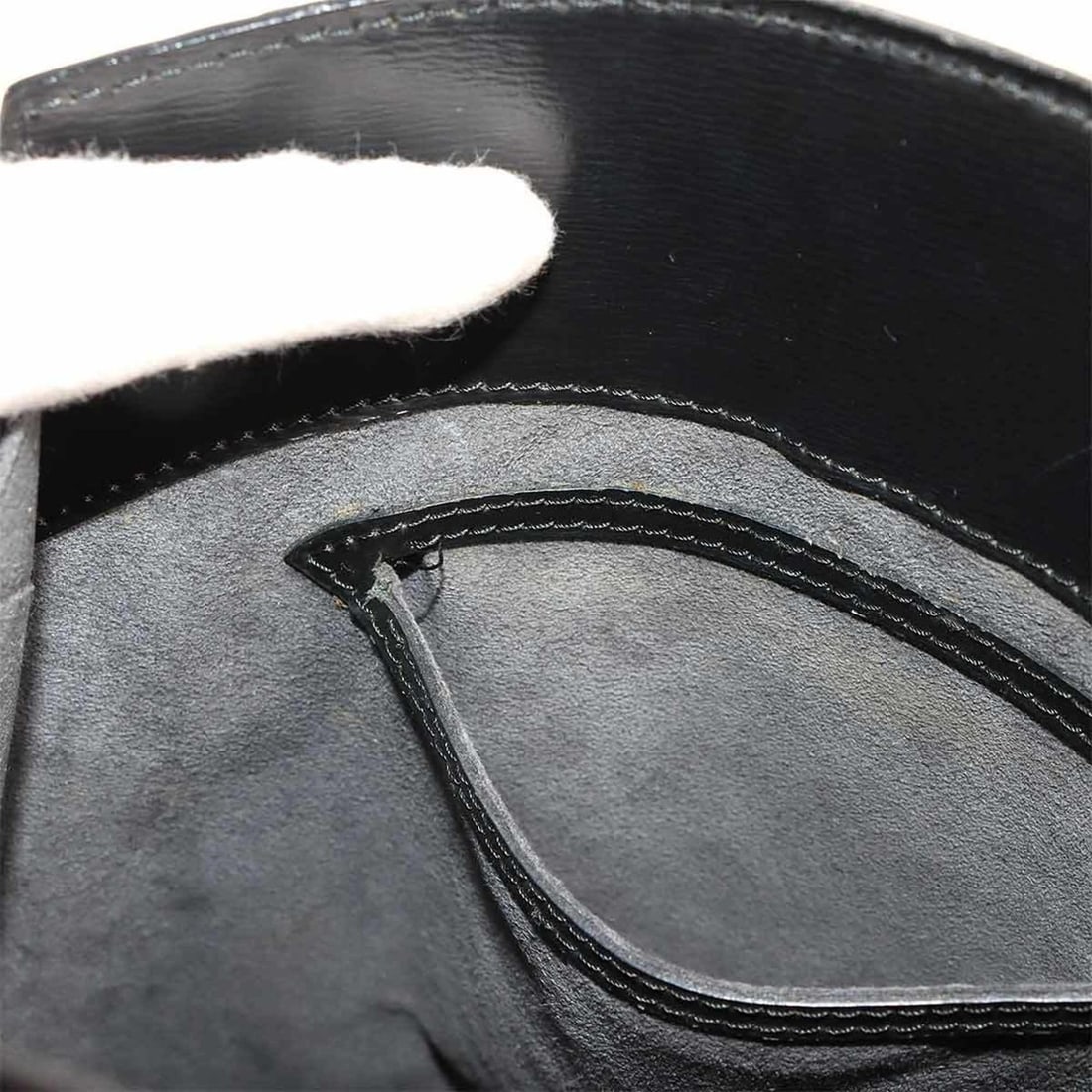 Cartier Love Ring - 8