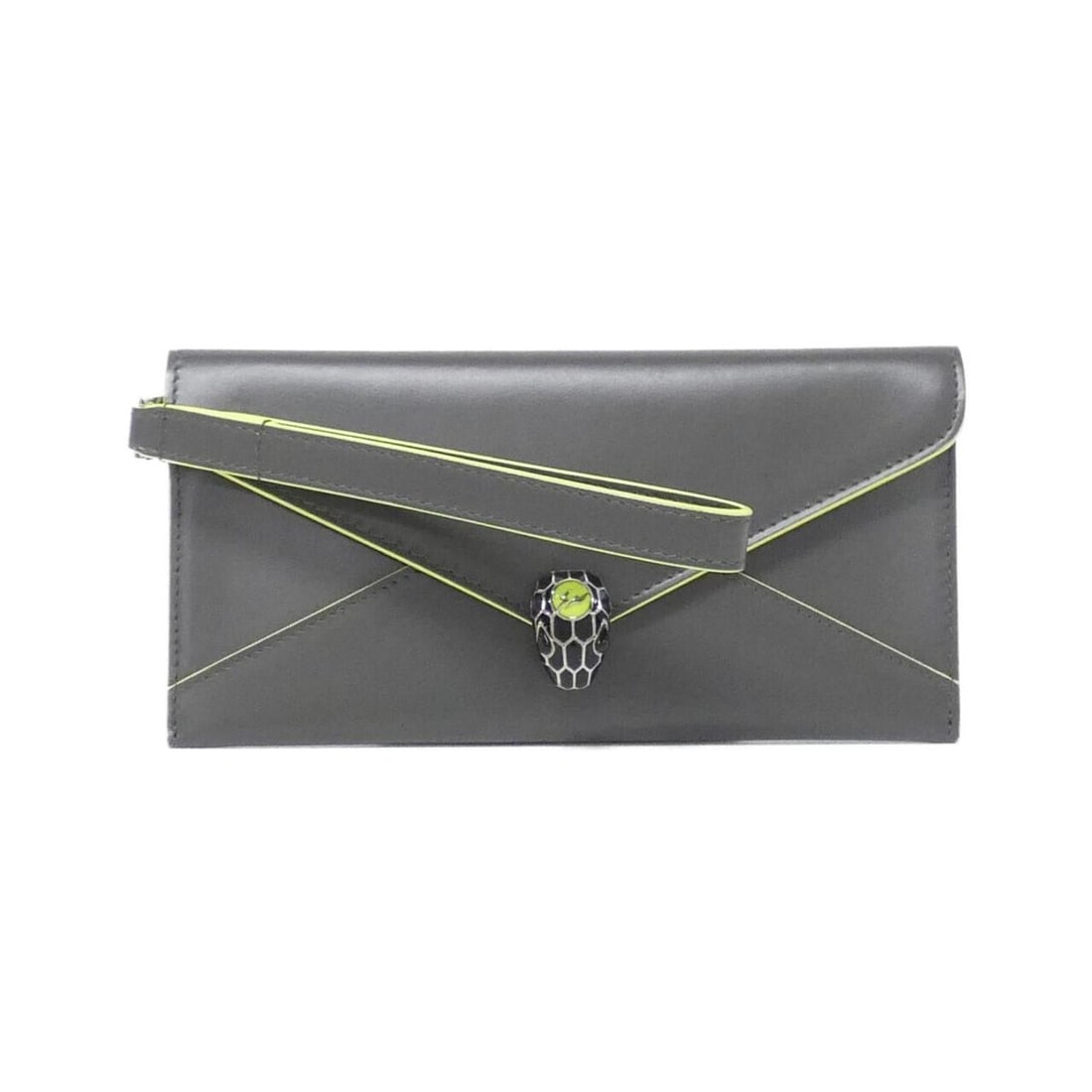 BVLGARI x FRAGMENT 289530 Wallet: --- Catalog ---Category: SizeSize (HxWxD): 9.5cm x 19.5cm x 1cm / 3.74'' x 7.67'' x 0.39''Strap / Chain Length: 32cm / 12.59''Category: DesignType: Long wallet (bi-fold)Color: Gray, GreenGender:
