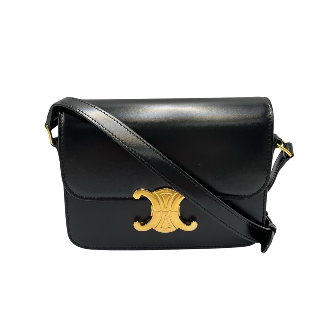 Celine Teen Triomphe Shoulder Bag in Black Leather for Women: --- Catalog ---Category: SizeSize (HxWxD): 13.5cm x 18.5cm x 4.5cm / 5.31'' x 7.28'' x 1.77''Category: DesignType: Shoulder bagColor: BlackGender: WomenMaterial: Leather Category: GeneralBrand: Celine