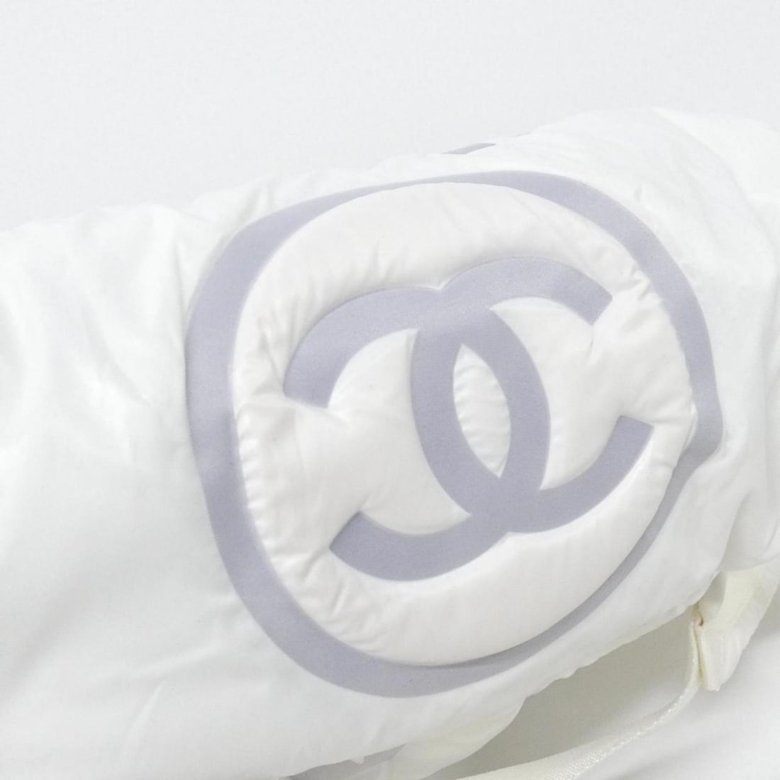 Chanel 91933 Backpack - 4