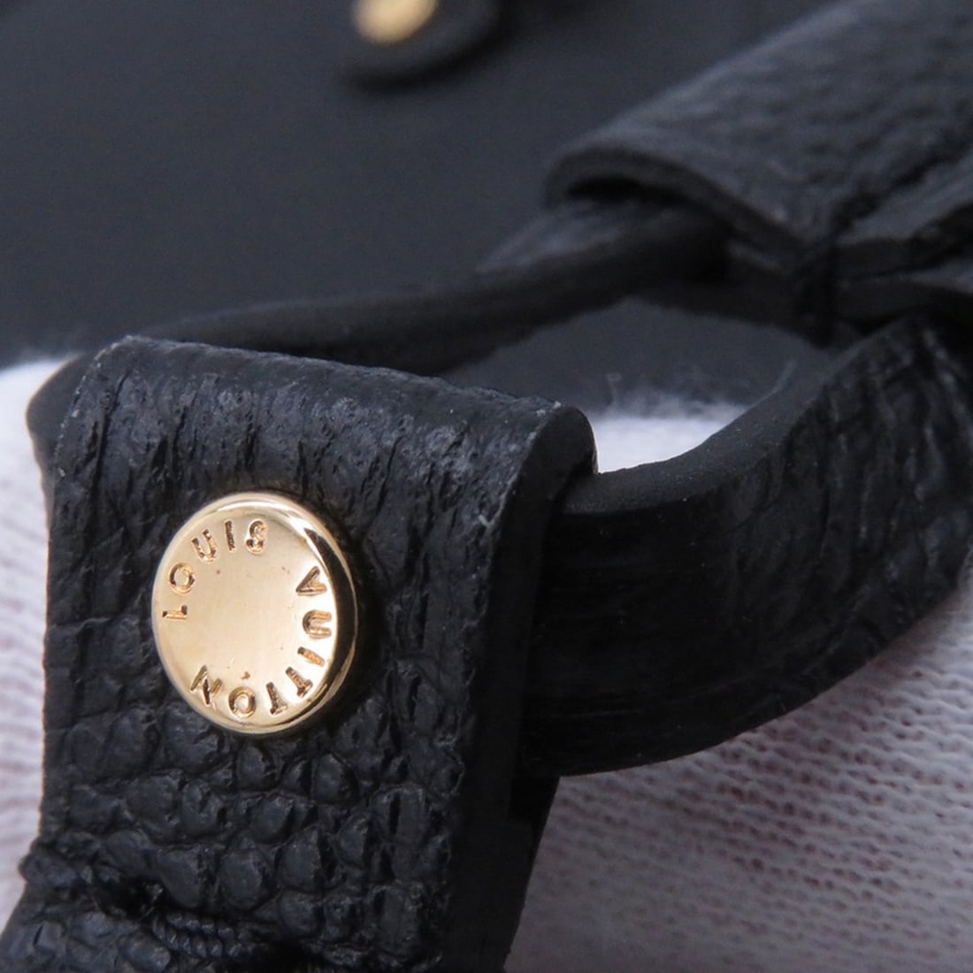 Fendi 26424 handbag - 11