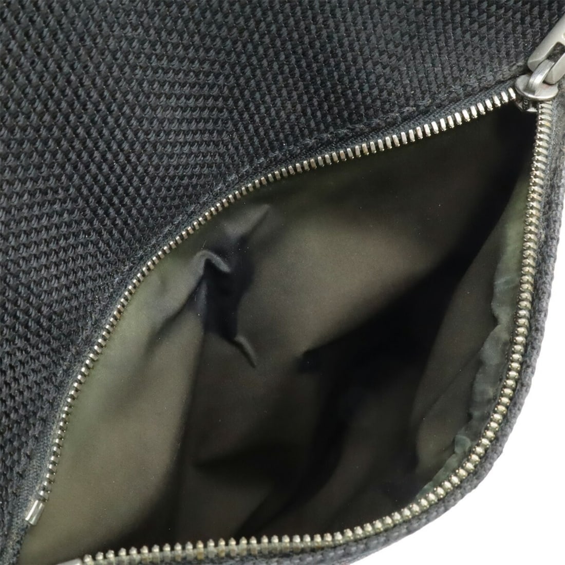 Chanel John Parisian Ring - 9