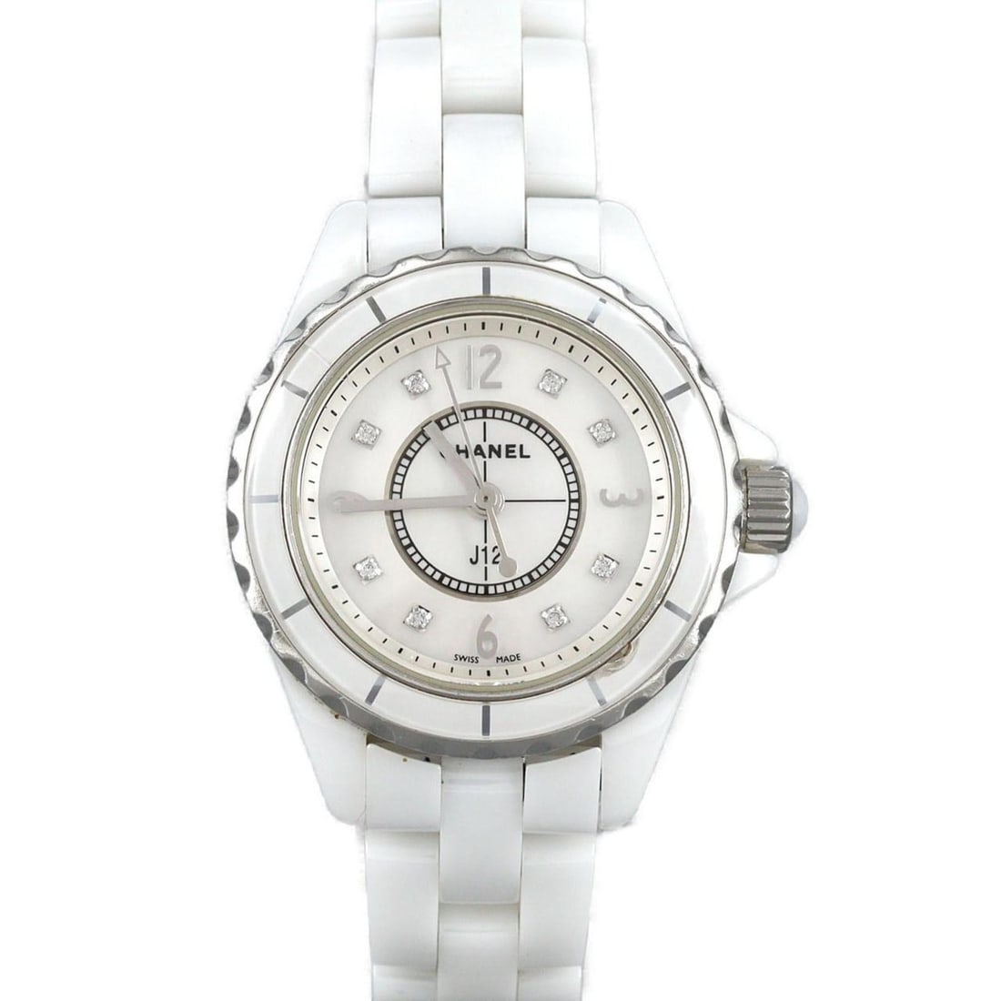 Chanel J12 29mm Ceramic with 8-Piece Case, H2570, Quartz Watch: --- Catalog ---Category: SizeWrist Size: 16cm / 6.29''Case Diameter: 29mm / 1.14''Category: DesignType: WristwatchGender: WomenColor (Dial): WhiteMaterial (Band): CeramicMaterial (Case): CeramicCatego