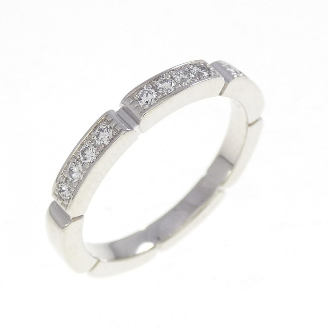 Cartier Maillon Panthère Half Diamond Ring: --- Catalog ---Category: SizeUS Size: 5.5Brand Size: 50Category: DesignType: Band ringStone: DiamondGender: WomenMaterial: White gold (18K)Category: GeneralMPN: B4221000Brand: Cartier--- Item List ---