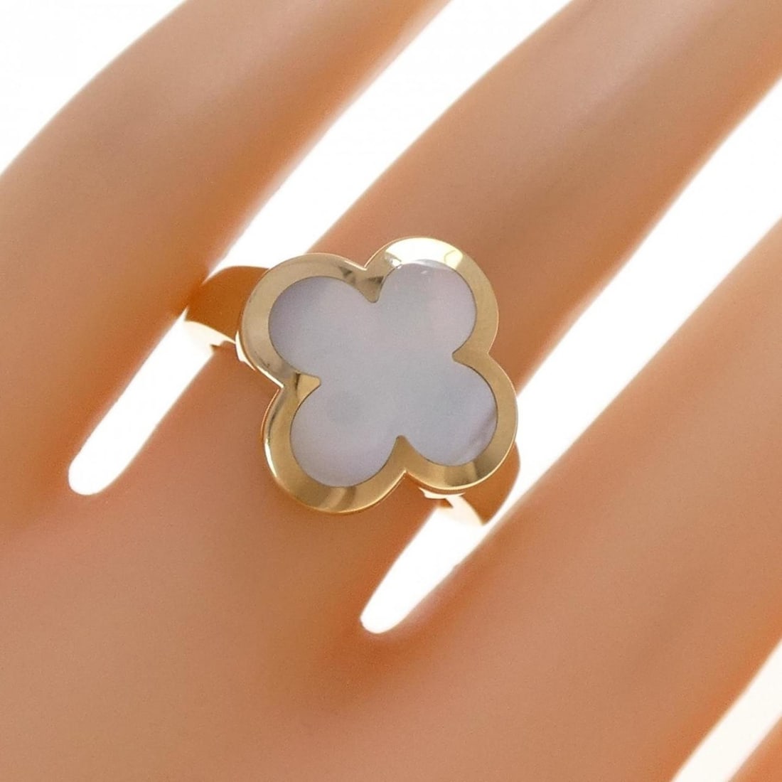 Van Cleef & Arpels Pure Alhambra Ring - 5