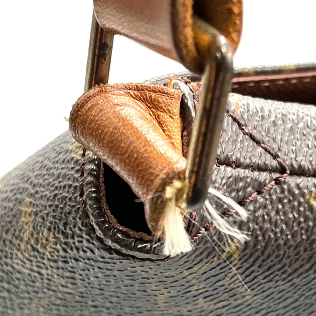 Cartier C de Ring - 8