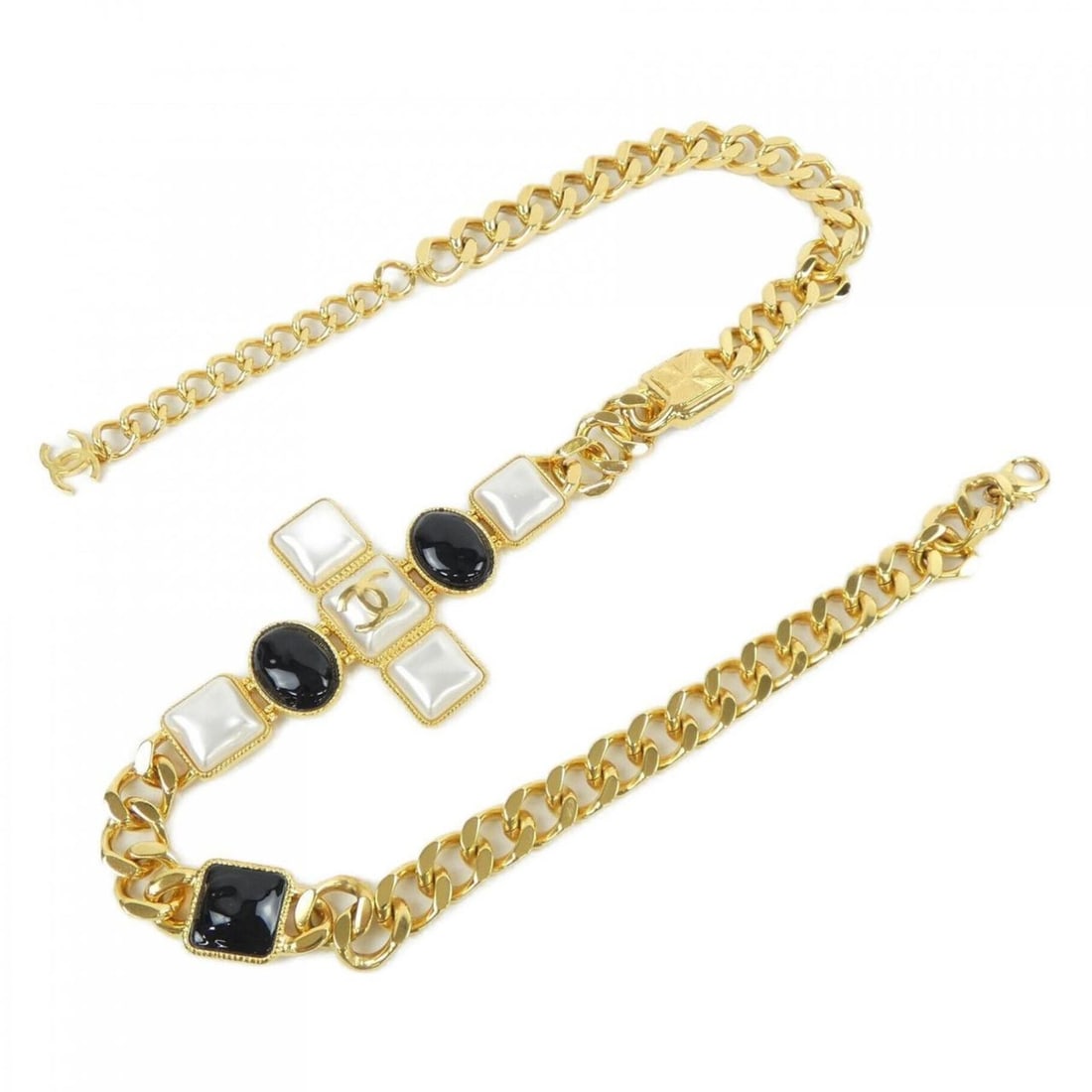 CHANEL AB5072B04426 Belt: --- Catalog ---Category: SizeLength: 82.5cm / 32.48''Category: DesignType: Chain beltGender: WomenCategory: GeneralMPN: AB5072B04426Brand: Chanel--- Item List ---Section: ConditionRanking: Rank B