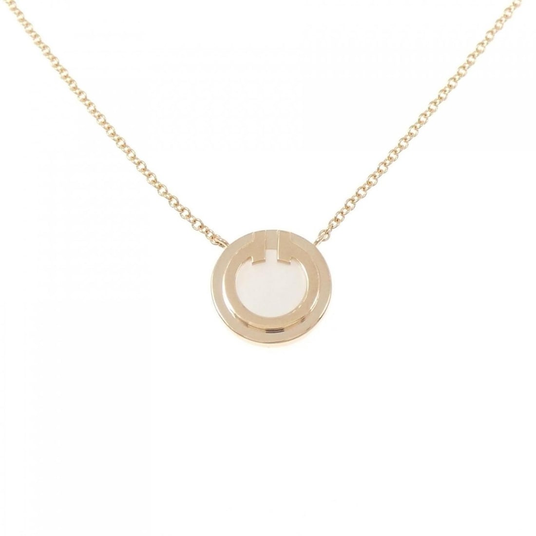Tiffany T Two Necklace: --- Catalog ---Category: SizePendant Size: 10.8mm / 0.42''Neck Circumference: 41 cm - 46 cm / 16.14'' - 18.11''Category: DesignGender: WomenMaterial: Pink gold (18K)Necklace Type: NecklaceCategory: