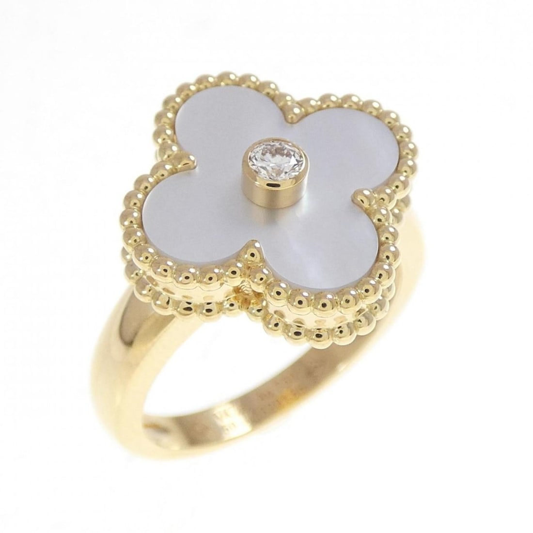 Van Cleef & Arpels Vintage Alhambra Ring: --- Catalog ---Category: SizeUS Size: 5.5Brand Size: 50Category: DesignType: Band ringStone: DiamondGender: WomenMaterial: Yellow gold (18K)Category: GeneralMPN: VCARA41100Brand: Van Cleef &