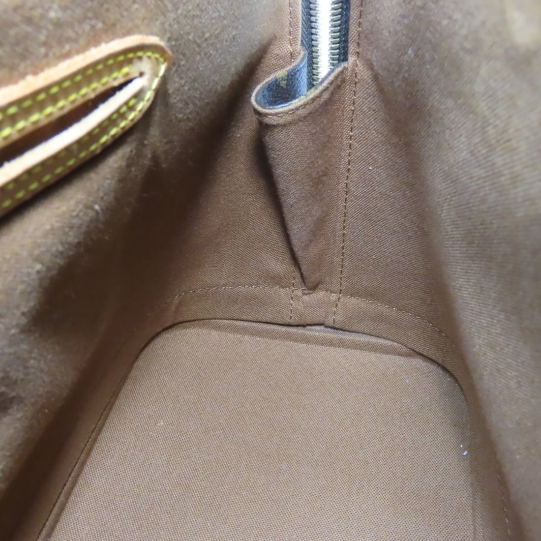 Tiffany Milgrain Ring - 19