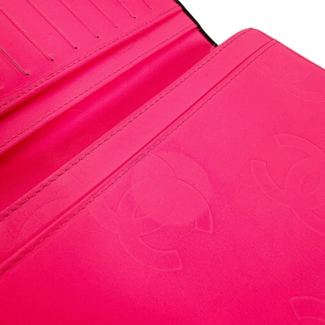 Tiffany Classic Solitaire Ring 0.21CT D VS1 - 13