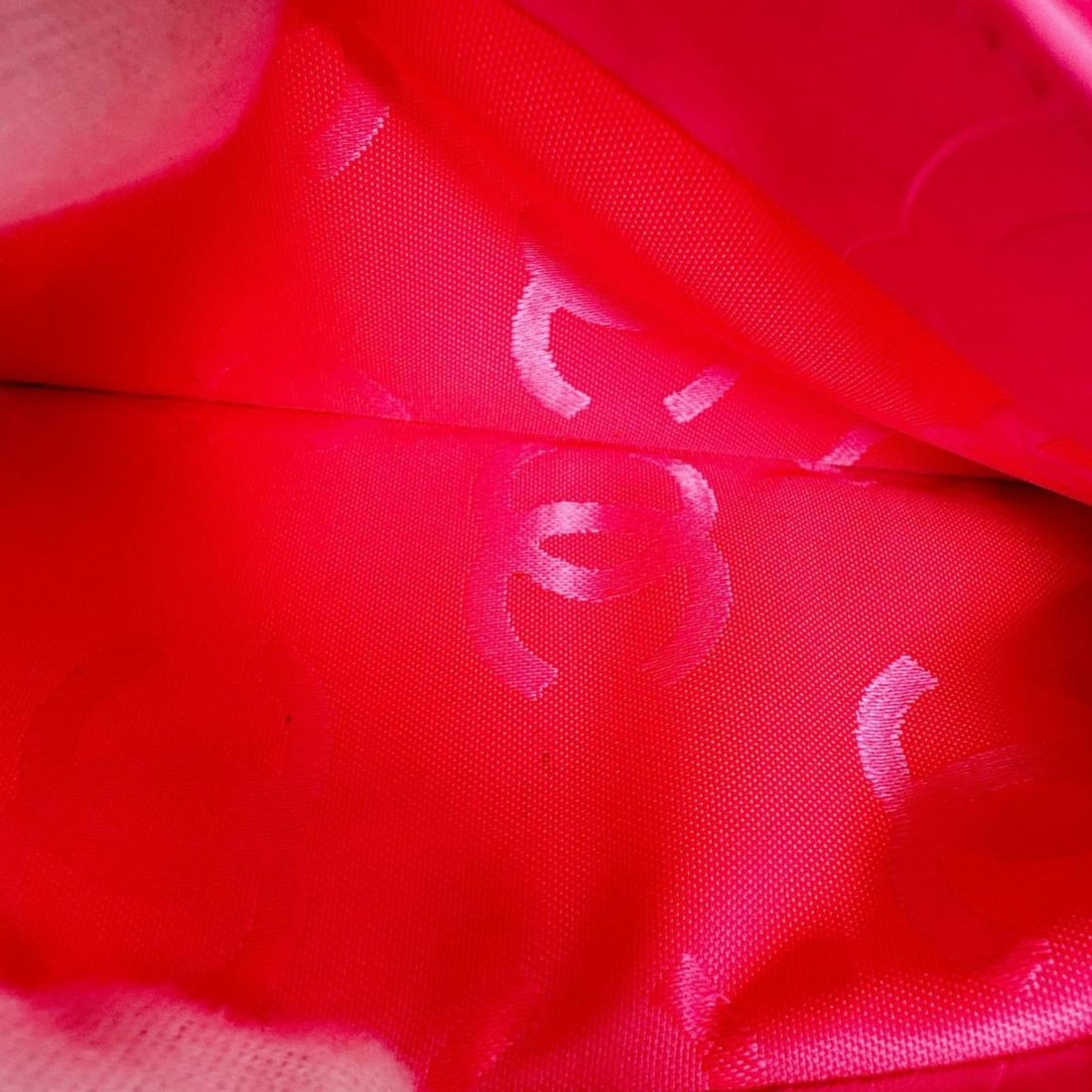 Tiffany Classic Solitaire Ring 0.21CT D VS1 - 16