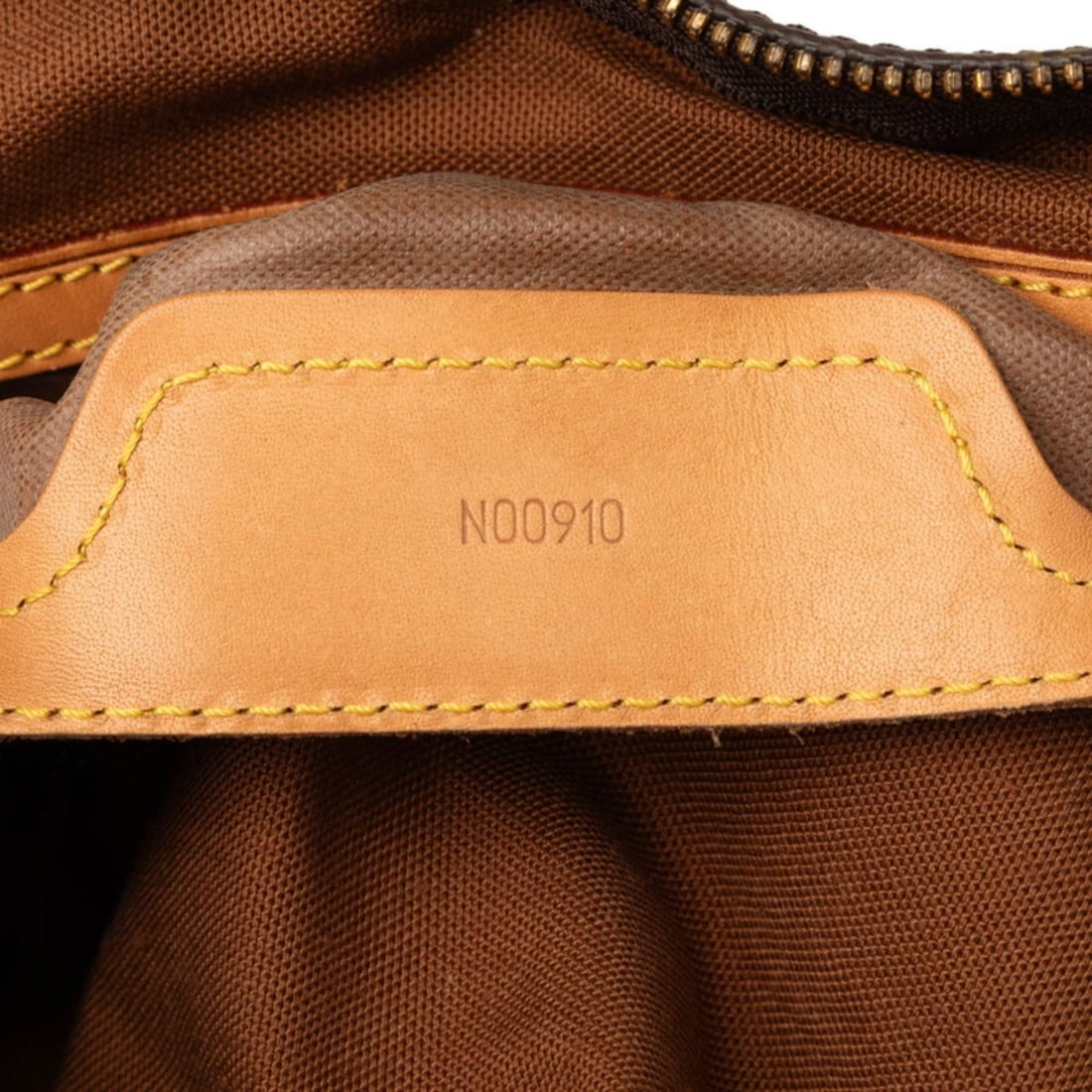 Tiffany Classic Solitaire Ring 0.21CT D VS1 - 9