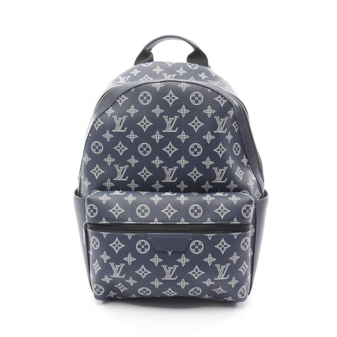 Louis Vuitton Discovery Rucksack, Coated Canvas and Leather, Monogram Shadow, Men's, Navy, M24760: --- Catalog ---Category: SizeSize (HxWxD): 38cm x 29cm x 15cm / 14.96'' x 11.41'' x 5.9''Strap Length: 55cm - 80cm / 21.65'' - 31.49''Handle Length: 20cm / 7.87''Category: DesignType: BackpackColor: