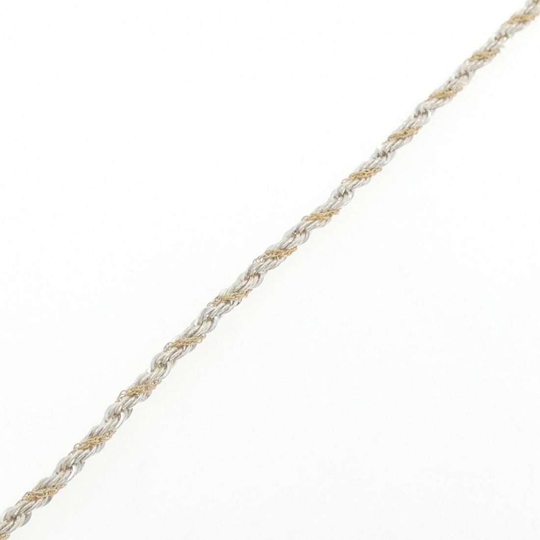 Tiffany 925 750YG bracelet: --- Catalog ---Category: SizeWidth: 3.2mm / 0.12''Total Length: 18cm / 7.08''Category: DesignType: Charm braceletGender: WomenMaterial: Silver 925, Yellow gold (18K)Category: GeneralBrand: Tiffany---