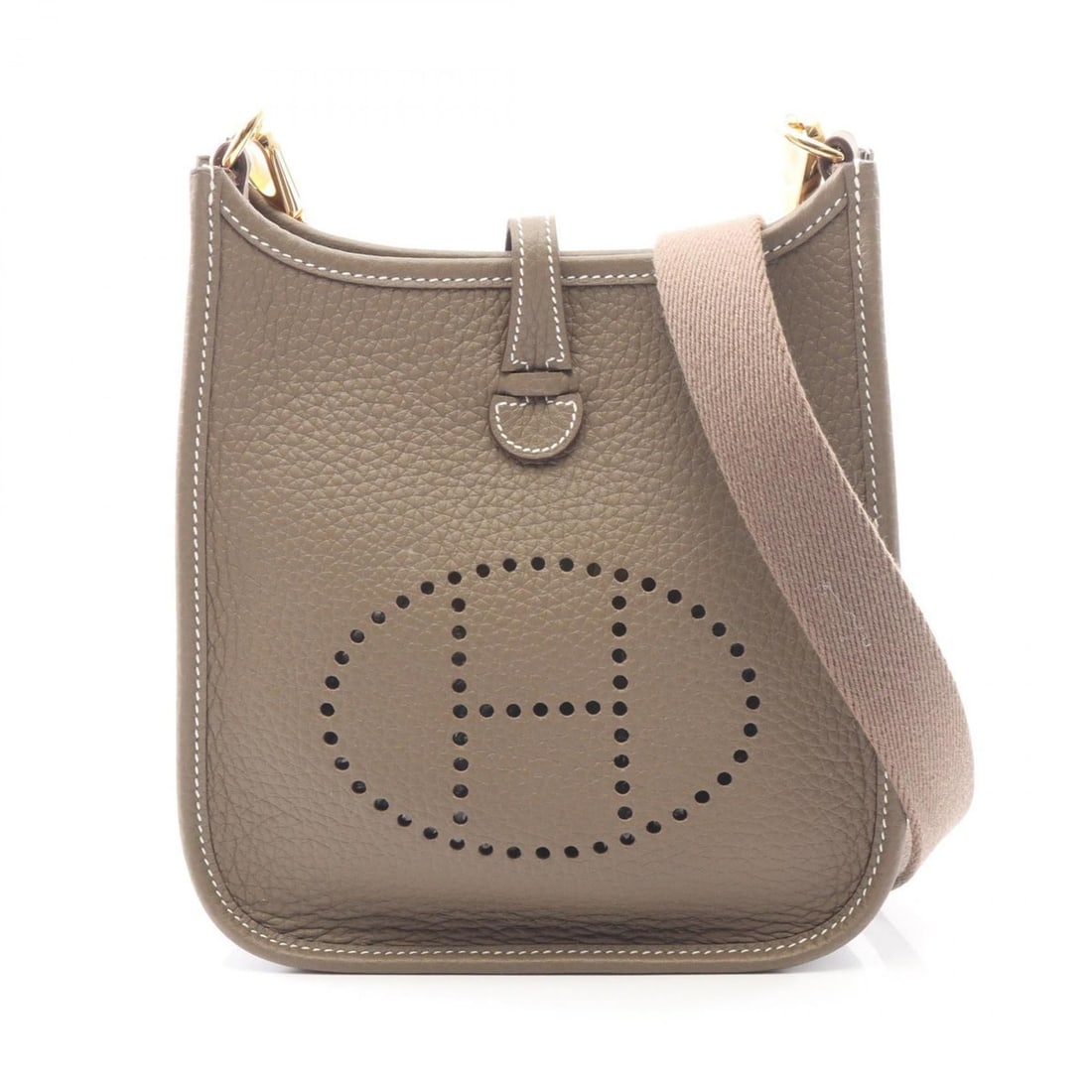 Hermes Hermès Evelyn TPM Amazon Shoulder Bag in Taurillon Clemence Leather, Gray, for Women: --- Catalog ---Category: SizeSize (HxWxD): 18cm x 16.5cm x 5.5cm / 7.08'' x 6.49'' x 2.16''Category: DesignType: Shoulder bagColor: Etoupe gray, GrayGender: WomenMaterial: Taurillon clemence leather