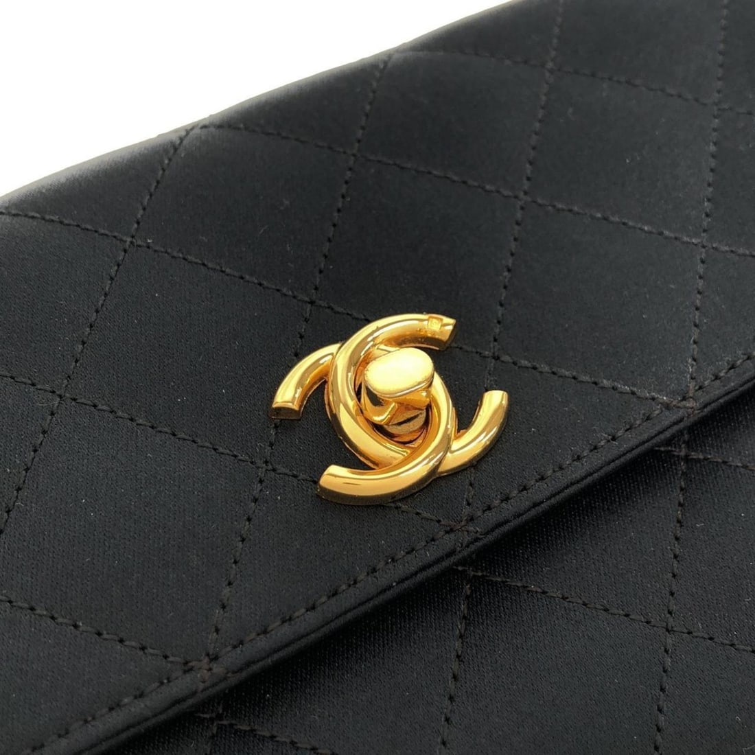 Chanel shoulder bag - 4