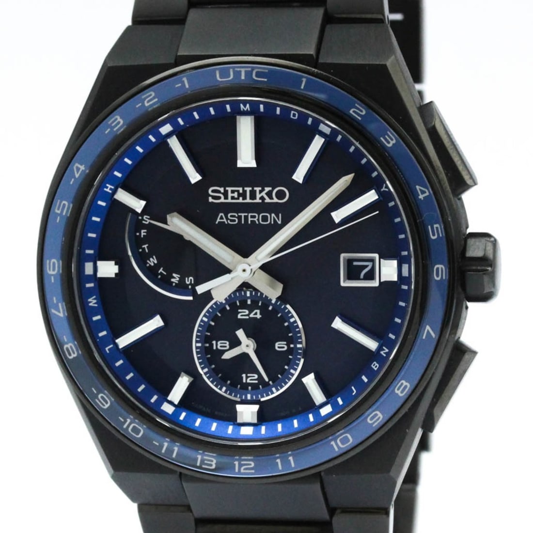 SEIKO Astron Nexter Radio Wave Control Solar Titanium Watch SBXY041(8B63-0BB0) Never Used: --- Catalog ---Category: SizeCase Diameter: 43mm / 1.69''Category: DesignType: WristwatchStyle: SportGender: MenColor (Dial): BlackMaterial (Band): TitaniumMaterial (Case): TitaniumCategory: