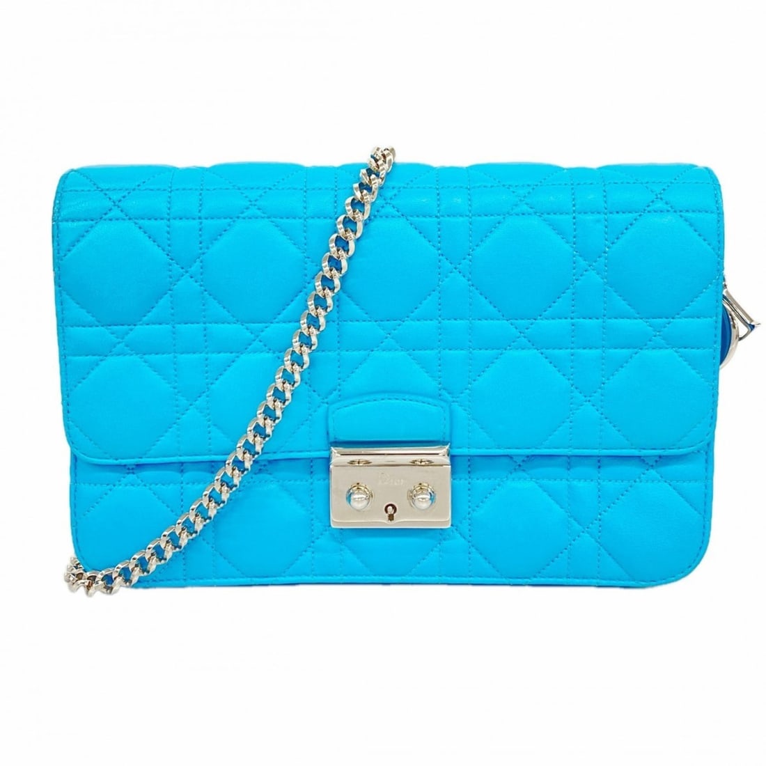 Christian Dior Cannage Leather Shoulder Bag, Blue, Women's: --- Catalog ---Category: SizeSize (HxWxD): 14.5cm x 21cm x 5cm / 5.7'' x 8.26'' x 1.96''Category: DesignType: Shoulder bagColor: BlueGender: WomenMaterial: Leather Hardware Color: SilverCategory: Gene