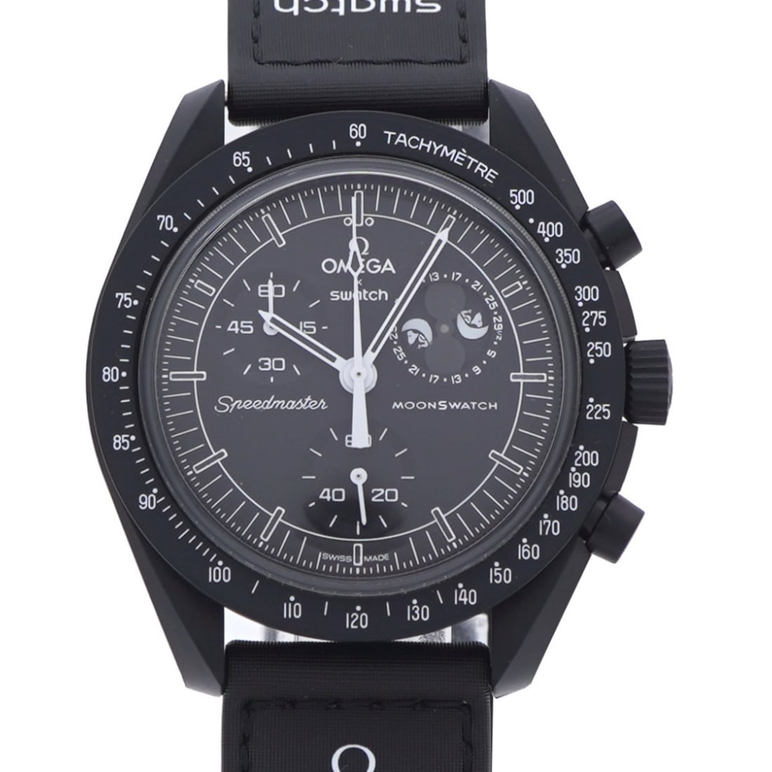 Like new Omega x Swatch Snoopy Mission to the Moon Phase Speedmaster Quartz Watch, Black Dial,: --- Catalog ---Category: SizeCase Diameter: 42mm / 1.65''Category: DesignType: WristwatchColor: BlackGender: MenDisplay: AnalogColor (Dial): BlackMaterial (Band): Ceramic, NylonMaterial (Case): Cerami