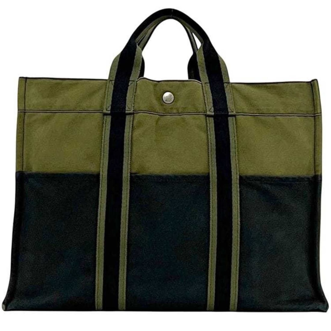 Hermes Hermès Foule Tote MM Bag (ec-24888) in khaki green and navy blue canvas. Available two-tone,: --- Catalog ---Category: SizeSize (HxWxD): 10.2cm x 42.5cm / 4.01'' x 16.73''Category: DesignType: Tote bagColor: Green, Khaki, NavyGender: Men,WomenMaterial: Canvas Category: GeneralBrand: Hermes---
