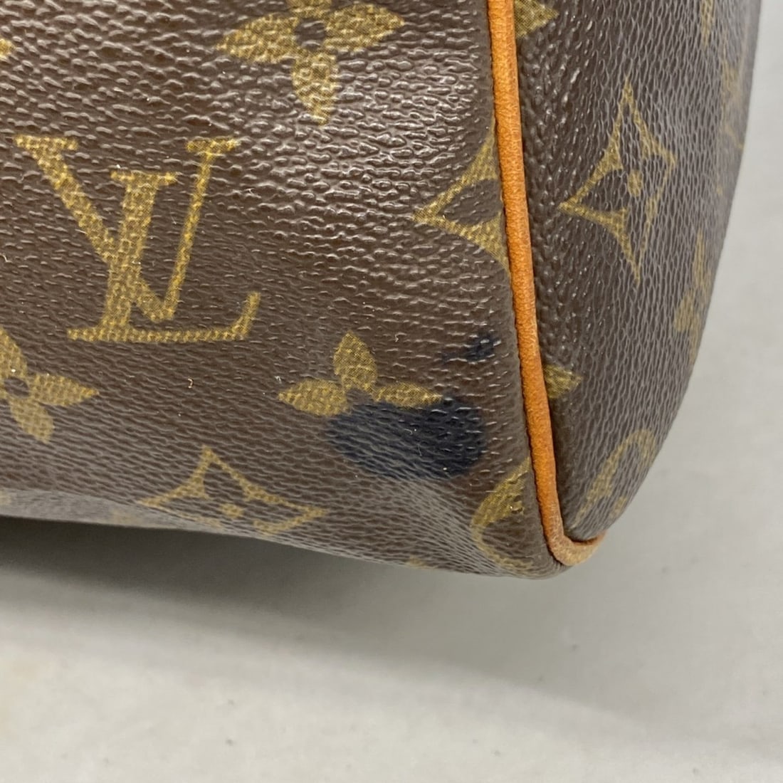 Cartier Trinity Small Ring - 8