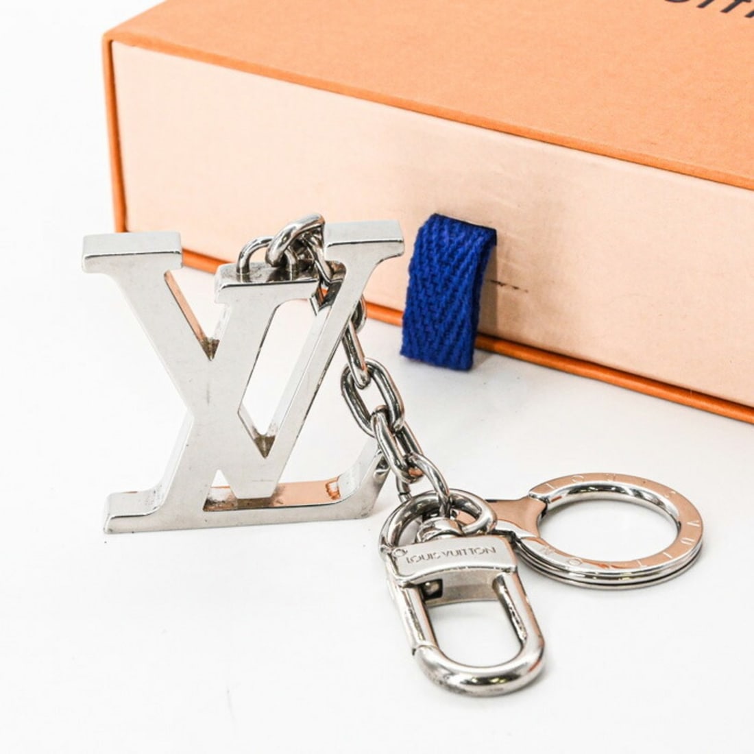 LOUIS VUITTON Louis Vuitton Porte-Clés Initial LV Keychain Key Ring Monogram Silver M65071 (1 of 12)