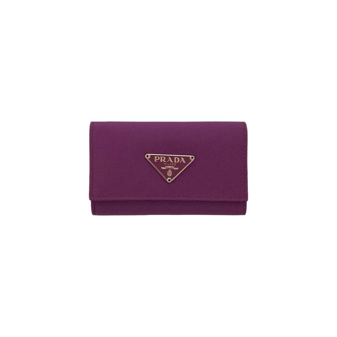 PRADA Triangle Logo Tessuto Nylon and Saffiano Leather Key Case Cover, Purple, 44027: --- Catalog ---Category: DesignType: KeycaseColor: PurpleGender: WomenMaterial: Nylon , Leather Category: GeneralBrand: PradaCategory: Physical PropertiesSize (HxWxD): 6cm x 9cm x 2cm / 2.36'' x 3.54'