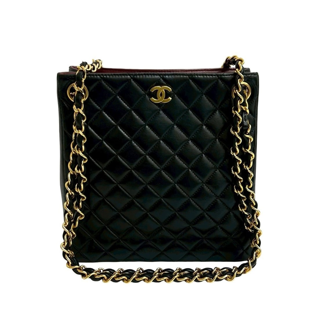 CHANEL Matelasse Coco Mark Lambskin Chain Shoulder Bag in Black (mg49a): --- Catalog ---Category: SizeSize (HxWxD): 19.5cm x 19.5cm x 8cm / 7.67'' x 7.67'' x 3.14''Category: DesignType: Shoulder bagColor: BlackGender: WomenMaterial: Leather Leather/Fur Type: LambskinCatego