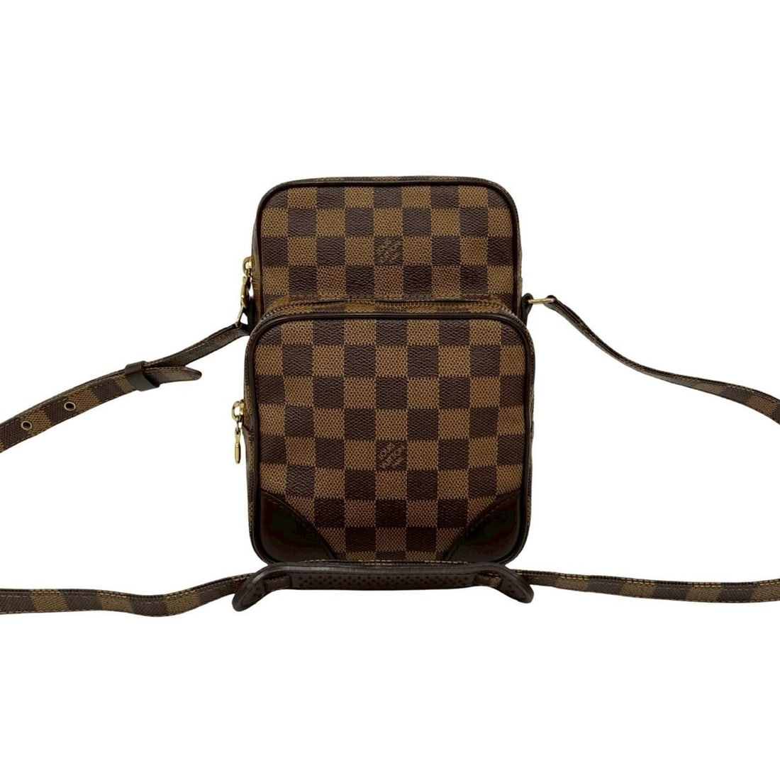LOUIS VUITTON Amazon Damier Leather Mini Shoulder Bag/Pochette/Sacoche Brown 21844: --- Catalog ---Category: SizeSize (HxWxD): 21cm x 15cm x 5cm / 8.26'' x 5.9'' x 1.96''Category: DesignType: Pochette, Shoulder bagColor: BrownGender: WomenMaterial: Leather , PVC Category: GeneralBran