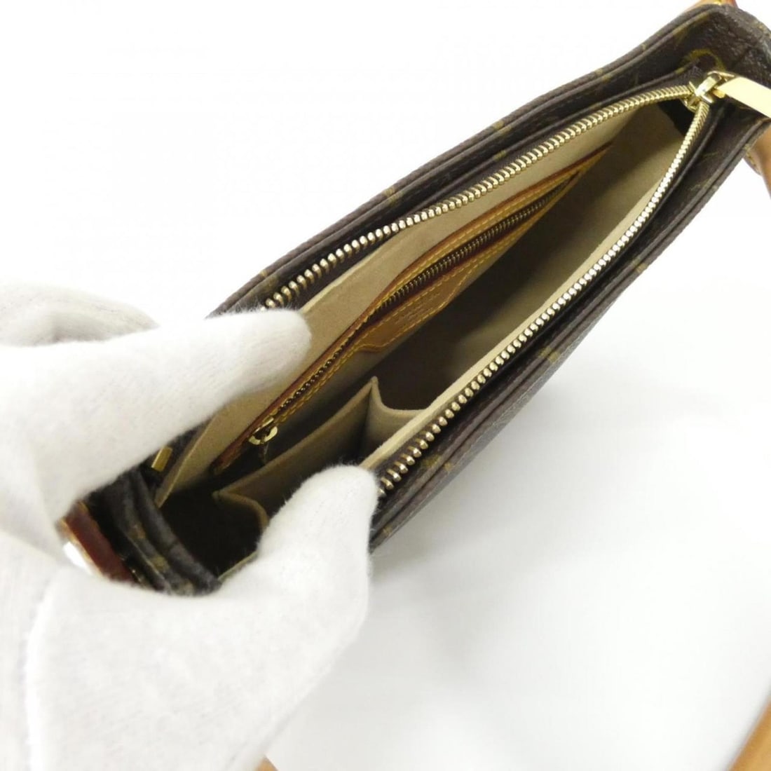 Louis Vuitton Monogram Looping MM M51146 Shoulder Bag - 4