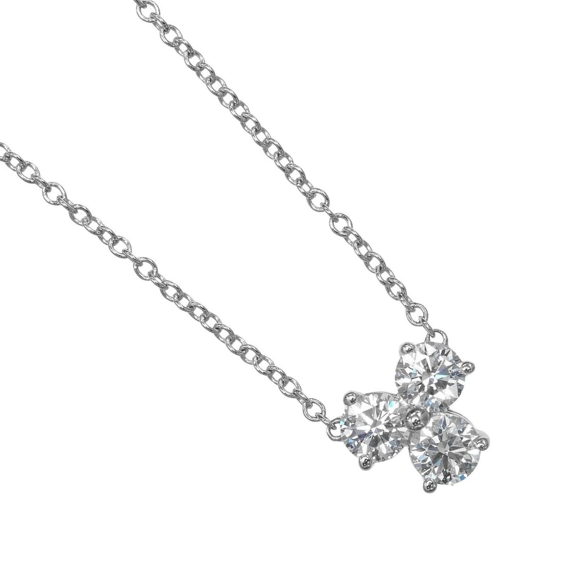 Tiffany & Co. Aria necklace in platinum (Pt950) with diamonds, approximately 2.68g.: --- Catalog ---Category: SizeWeight: 2.68g / 0.09oz.Pendant Size: 7mm x 7mm / 0.27'' x 0.27''Neck Circumference: 40 cm / 15.74''Category: DesignMetal: PlatinumStone: DiamondGender: WomenMetal Purity: