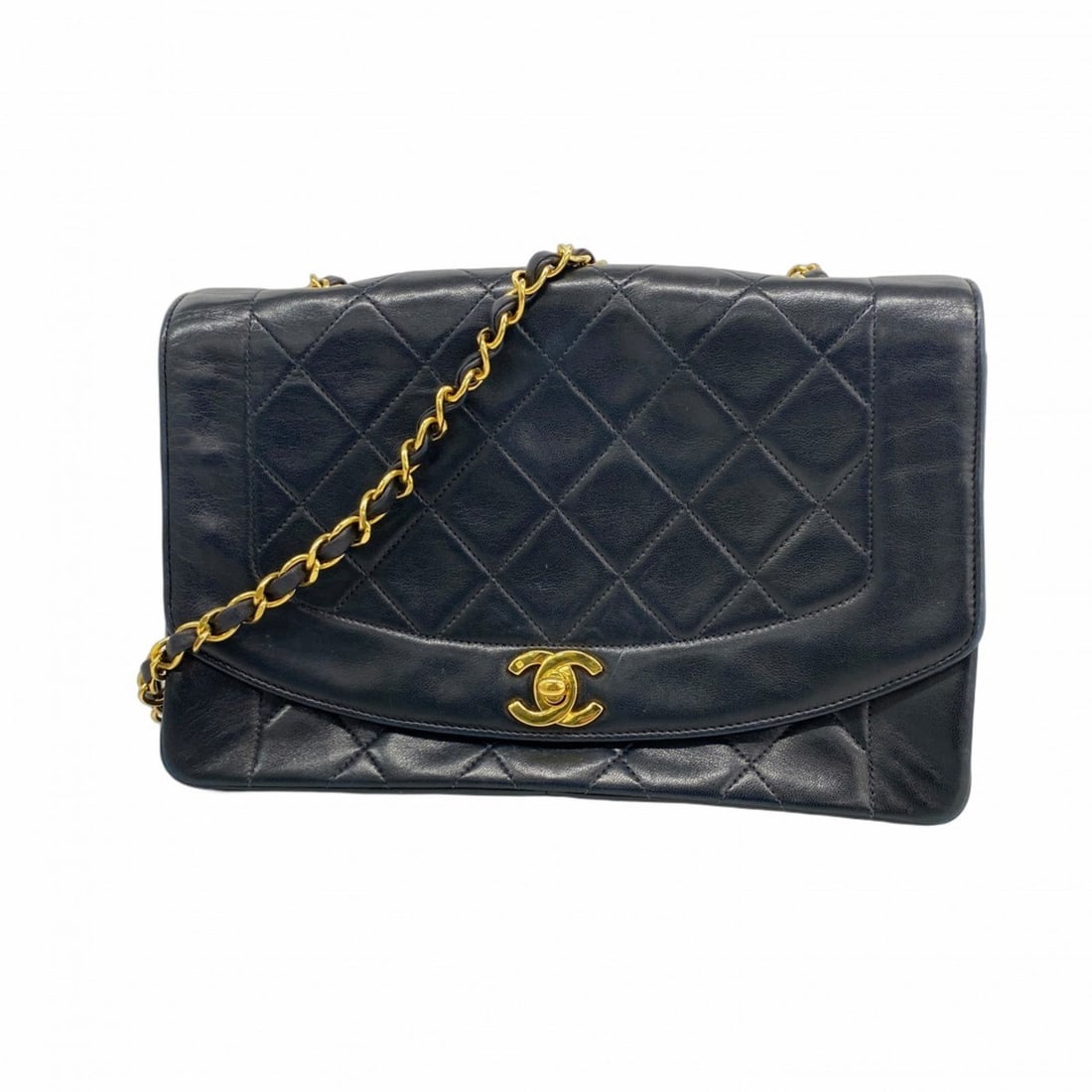 Chanel Diana Matelasse Chain Shoulder Bag in Lambskin, Black, Women's: --- Catalog ---Category: SizeSize (HxWxD): 16cm x 24cm x 7cm / 6.29'' x 9.44'' x 2.75''Category: DesignType: Shoulder bagColor: BlackGender: WomenMaterial: Leather Hardware Color: GoldLeather/Fur Type