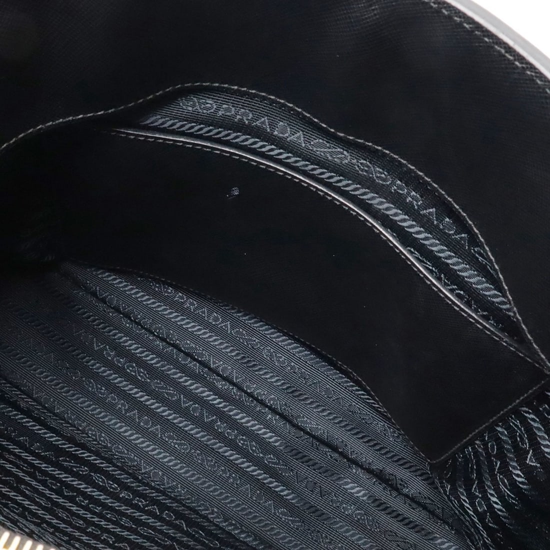 Louis Vuitton Monogram Multicle M69517 Key Case - 8