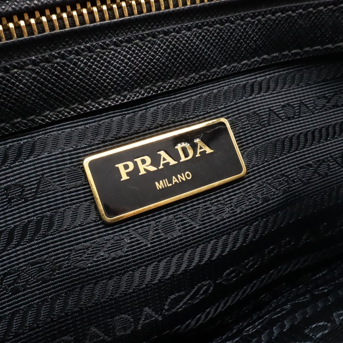 Louis Vuitton Monogram Multicle M69517 Key Case - 9