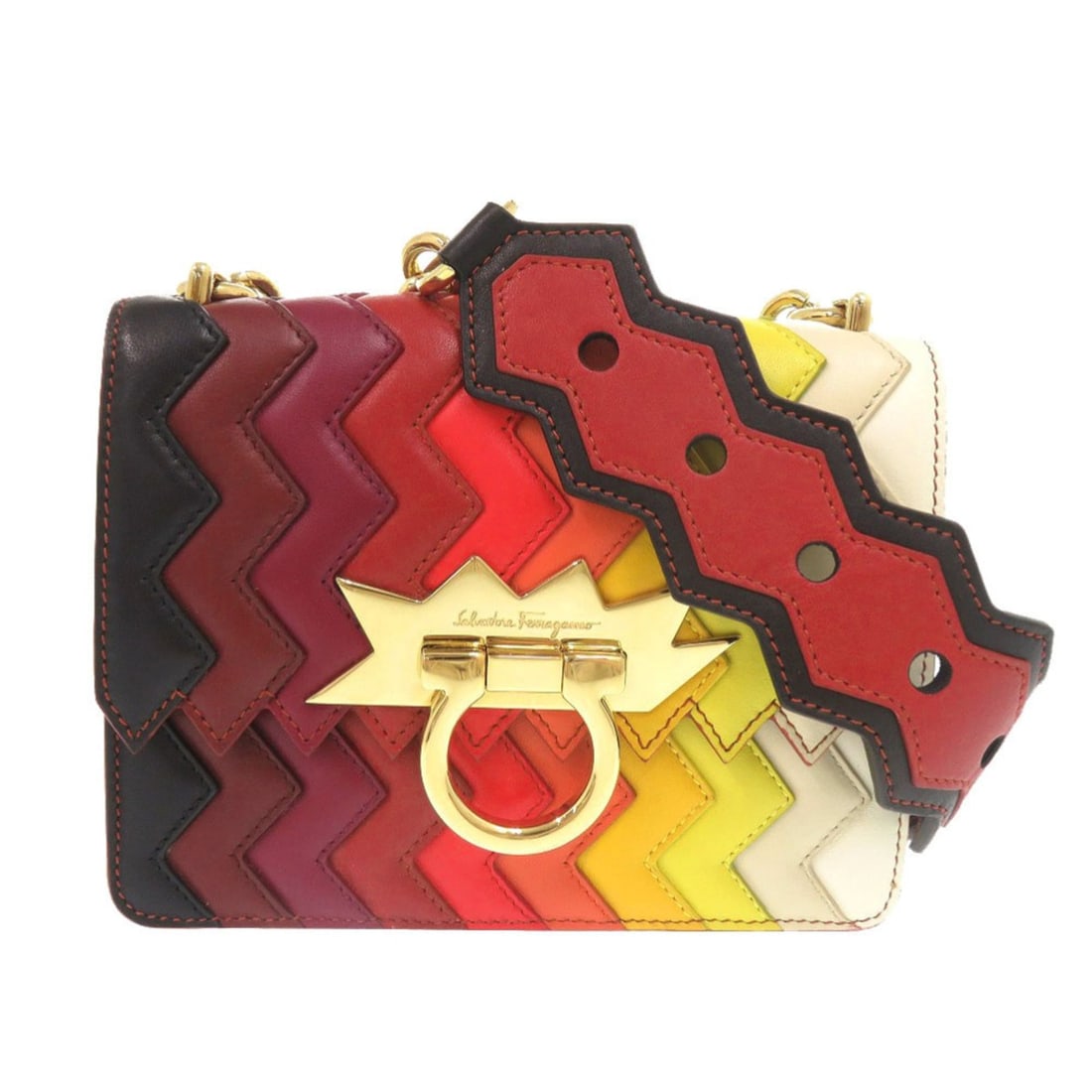 Excellent condition Salvatore Ferragamo x Sara Battaglia Zigzag Gancini Leather Multicolor Shoulder: --- Catalog ---Category: SizeStrap Drop: 7cm / 2.75''Size (HxWxD): 13cm x 17cm x 3cm / 5.11'' x 6.69'' x 1.18''Strap Length: 107cm / 42.12''Category: DesignType: Shoulder bagColor: Multi-colorGender: