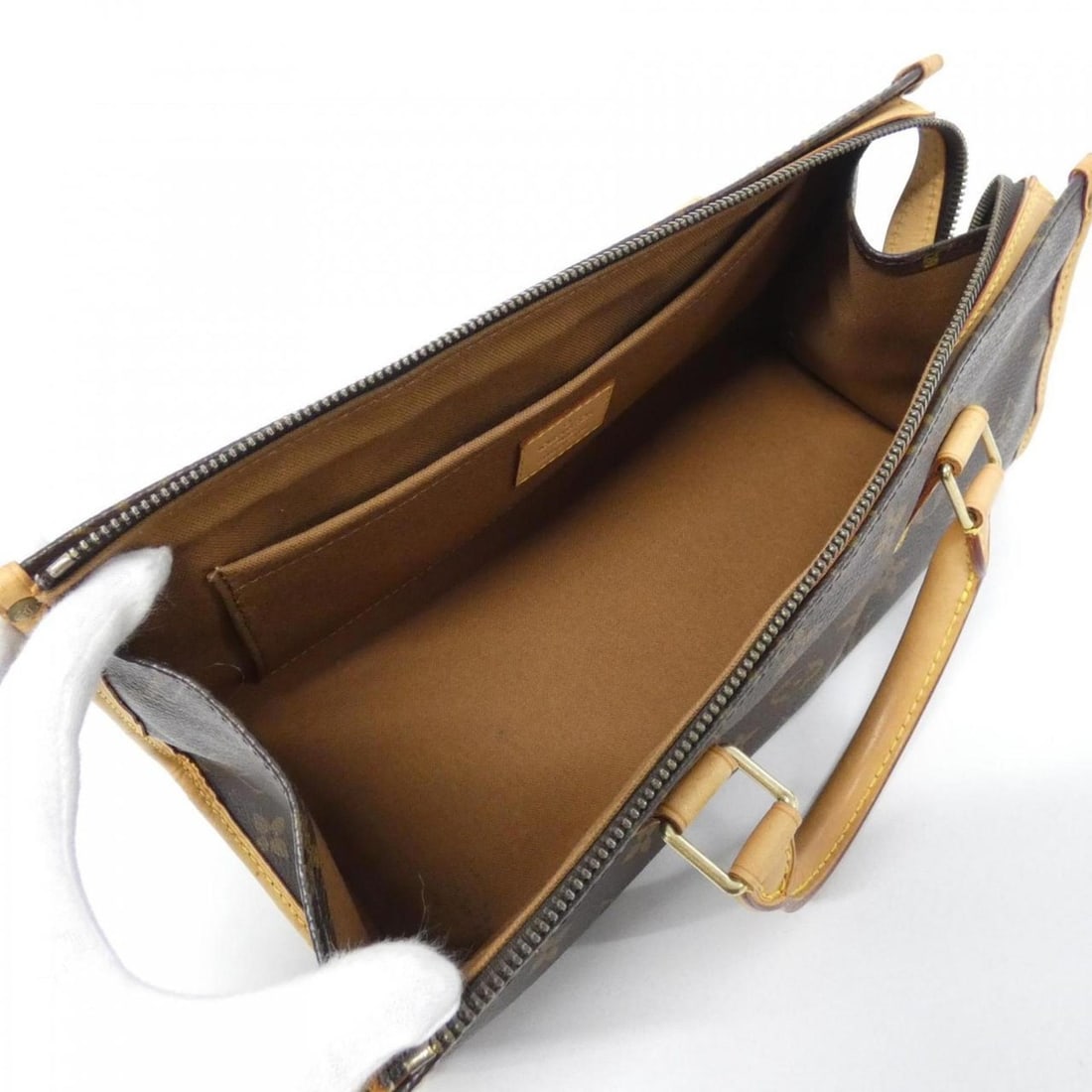 Cartier Love Ring - 9