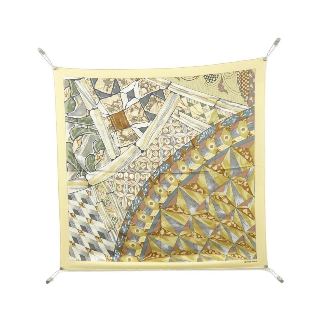 Hermes TROPHEES DE VENISE Carre Scarf Muffler: --- Catalog ---Category: SizeSize (LxW): 90cm x 90cm / 35.43'' x 35.43''Category: DesignType: ScarfColor: BeigeGender: Women,MenMaterial: Silk Category: GeneralBrand: Hermes--- Item List ---Section: