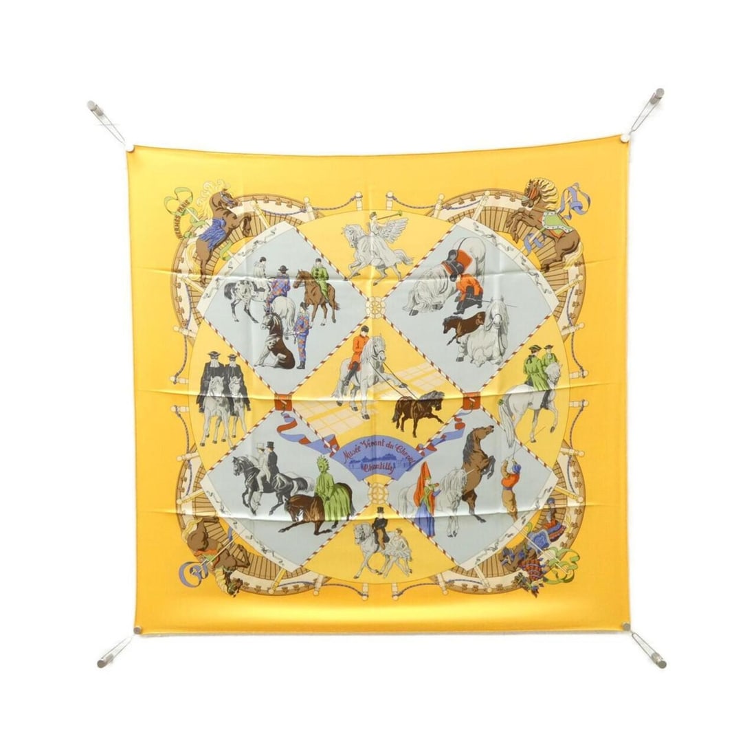Hermes Hermès MUSEE VIVANT DU CHEVAL CHANTILLY Carré Scarf Muffler: --- Catalog ---Category: SizeSize (LxW): 90cm x 90cm / 35.43'' x 35.43''Category: DesignType: ScarfColor: OrangeGender: WomenMaterial: Silk Category: GeneralBrand: Hermes--- Item List ---Section: