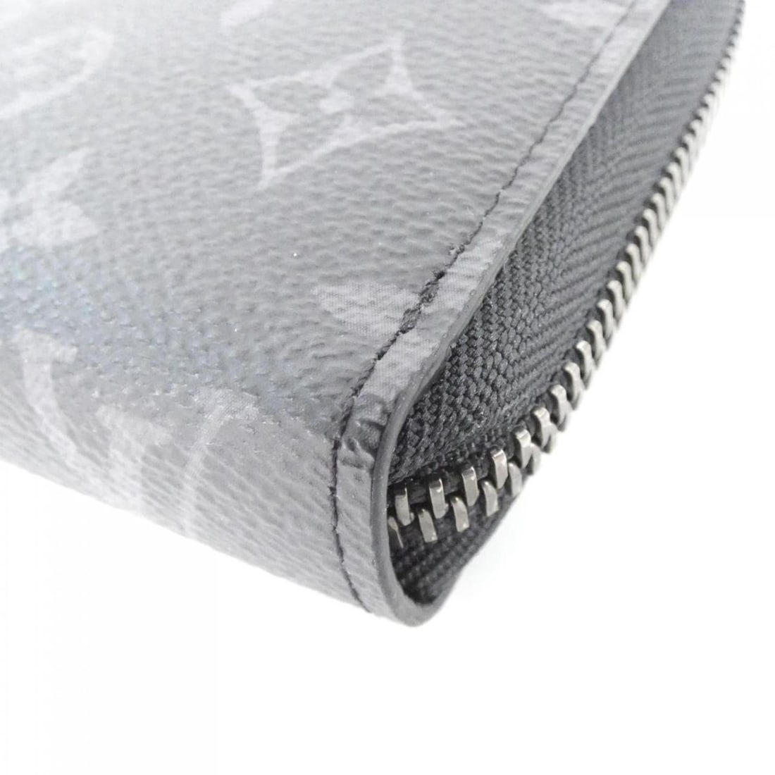 Louis Vuitton Monogram Eclipse Zippy Wallet Horizontal M11611 - 4