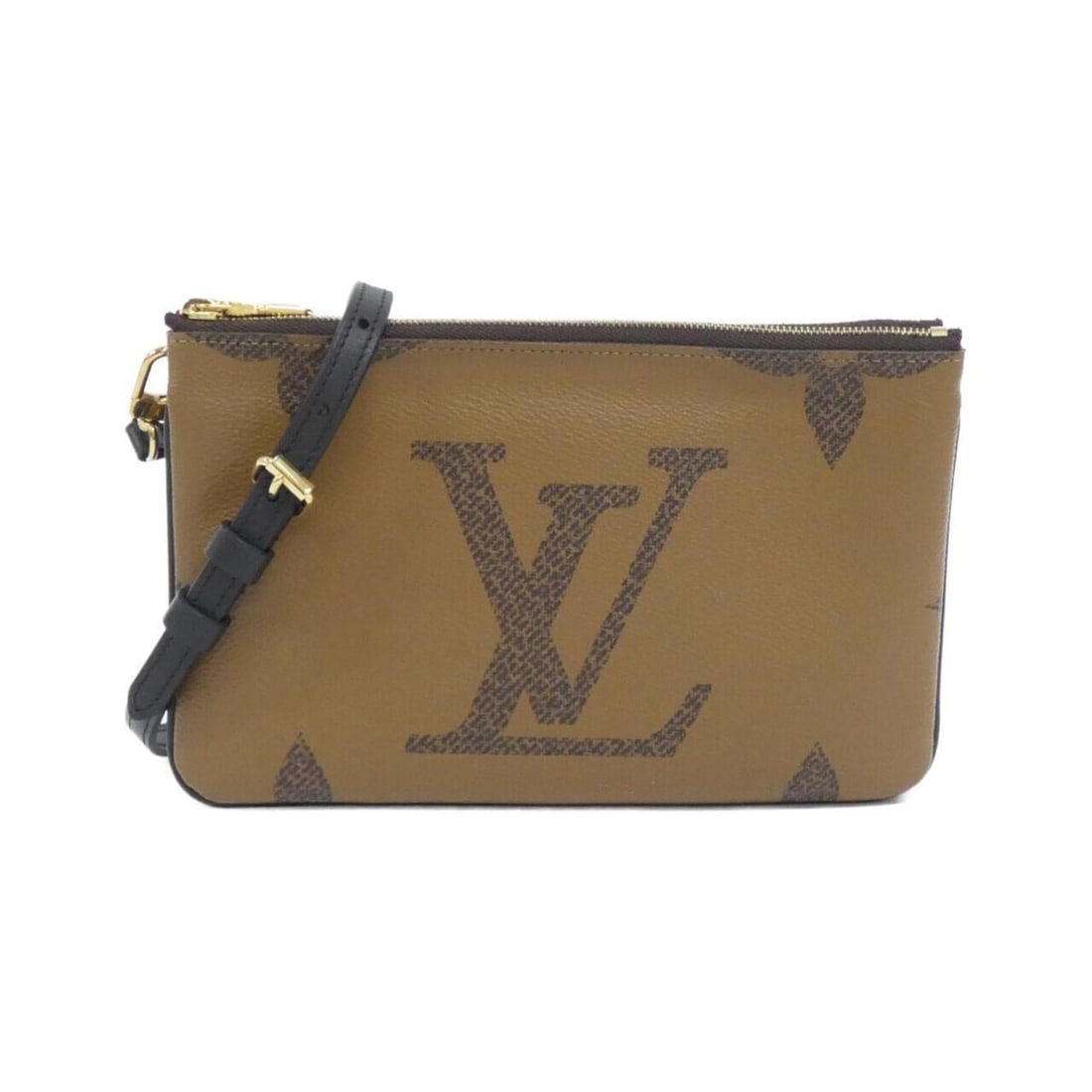 Louis Vuitton Monogram Giant Pochette Double Zip Shoulder Bag M69203: --- Catalog ---Category: SizeSize (HxWxD): 13cm x 21cm x 3cm / 5.11'' x 8.26'' x 1.18''Category: DesignType: Pochette, Shoulder bagColor: MarronGender: WomenMaterial: Coated canvas Hardware Color: