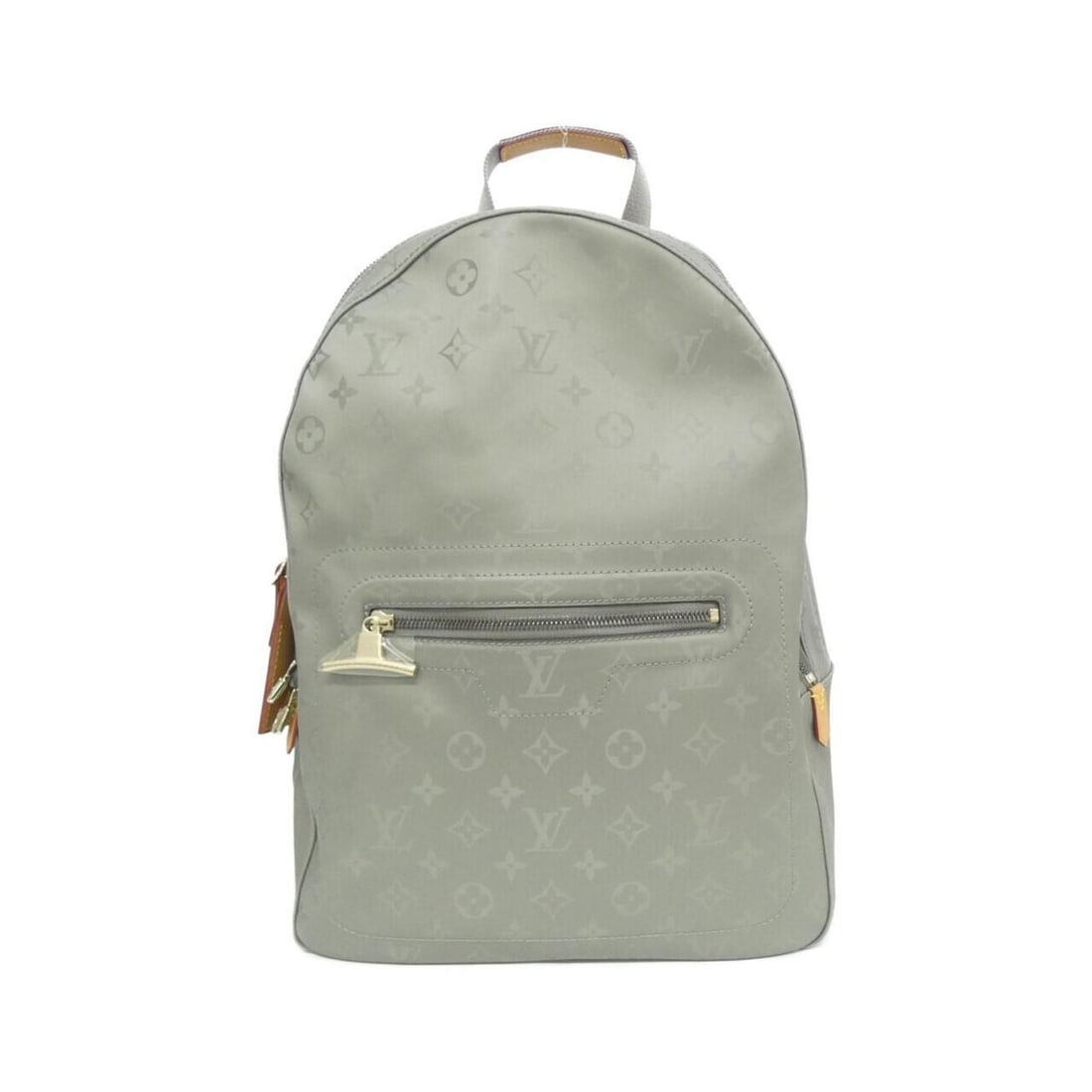 Louis Vuitton Monogram Titanium Backpack M43882: --- Catalog ---Category: SizeSize (HxWxD): 41cm x 30cm x 13cm / 16.14'' x 11.81'' x 5.11''Category: DesignType: BackpackColor: GrisGender: Men,WomenMaterial: Canvas Hardware Color: GoldCategory: