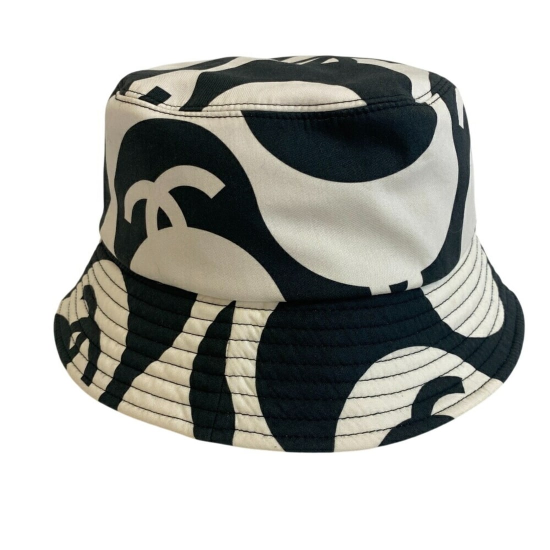 CHANEL Bucket Hat with Coco Mark, Black - 2