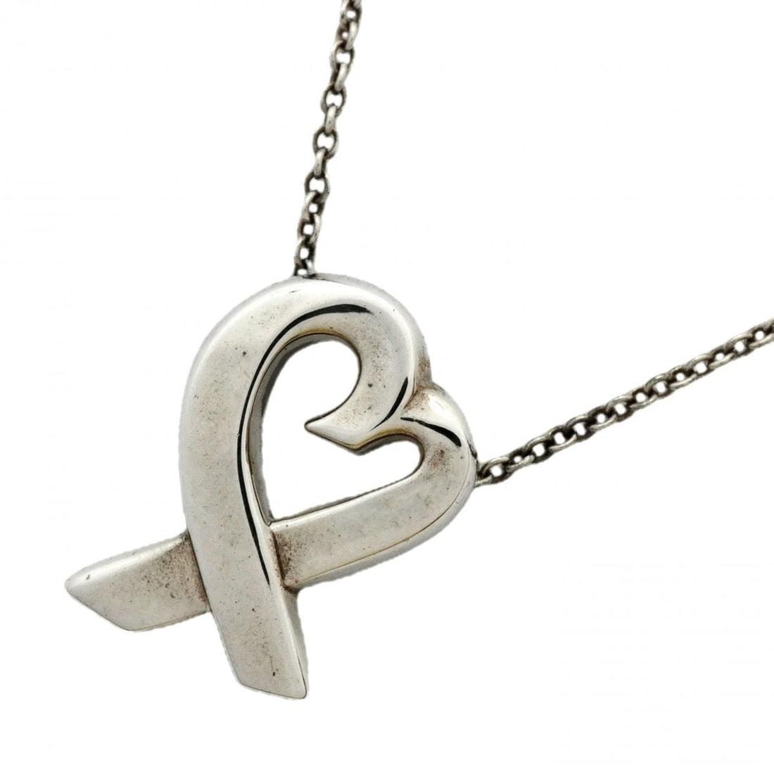 Tiffany Loving Heart Necklace, Silver 925, Women's: --- Catalog ---Category: SizePendant Size: 15.1mm x 11.2mm / 0.59'' x 0.44''Neck Circumference: 42 cm / 16.53''Category: DesignGender: WomenMaterial: Silver 925Necklace Type: NecklaceCategory: General