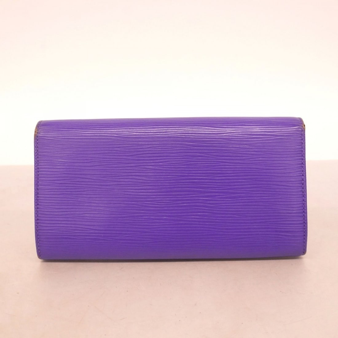 CHANEL Coco Mark Earrings in White - 12