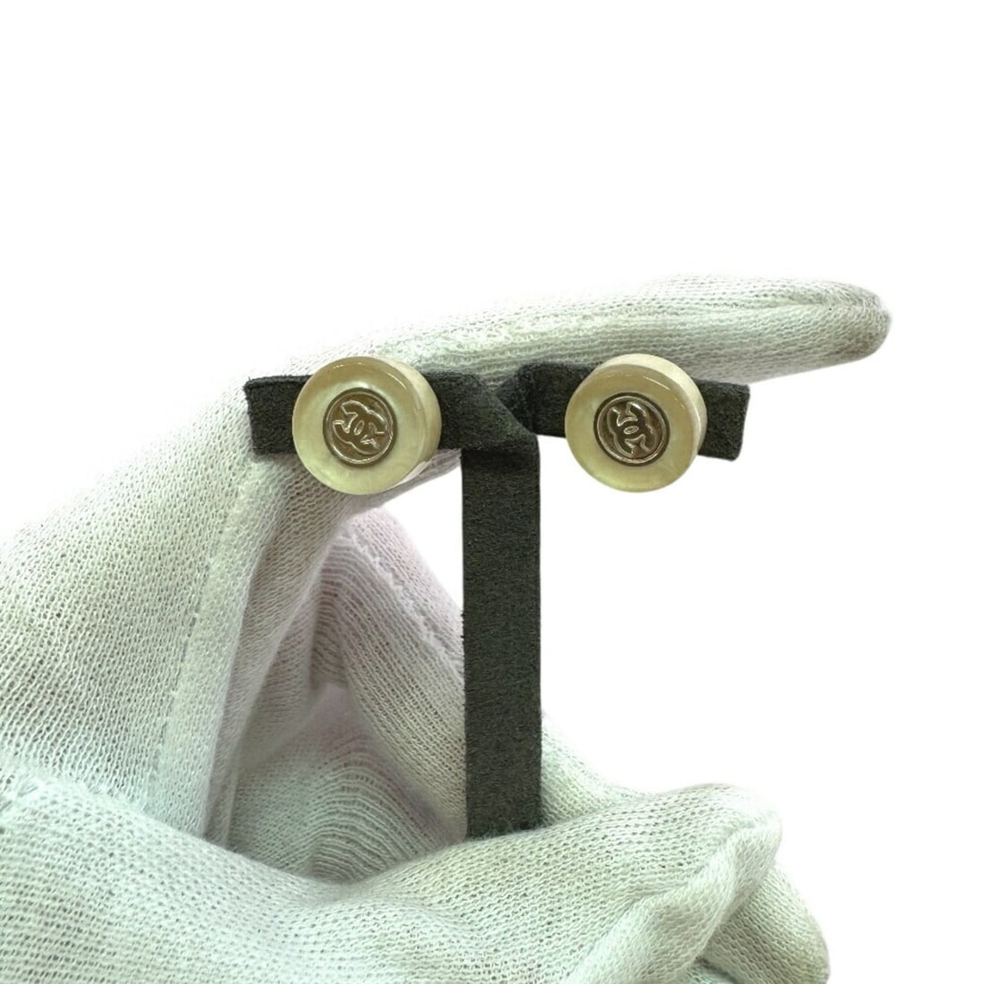 CHANEL Coco Mark Earrings in White - 9