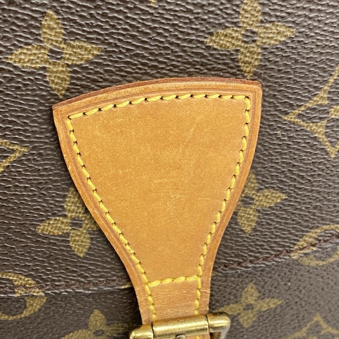 Cartier Trinity Star Ring - 11