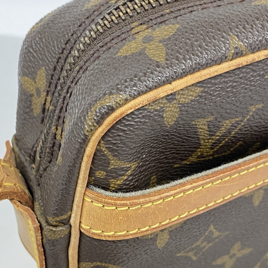 Cartier Trinity Star Ring - 13