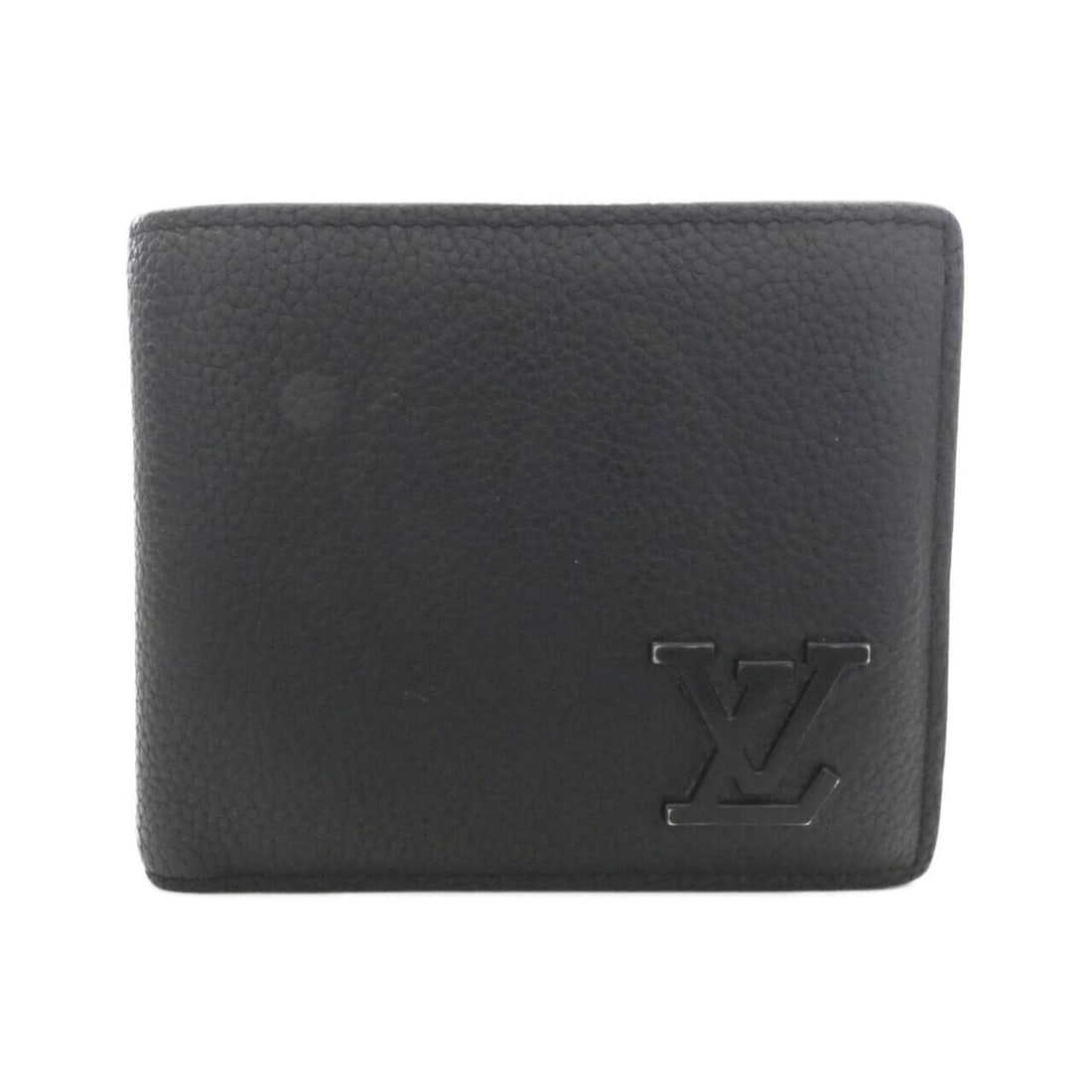 Louis Vuitton LV Aerogram Portefeuille Marco M81742 Wallet: --- Catalog ---Category: SizeSize (HxWxD): 10cm x 11cm x 2cm / 3.93'' x 4.33'' x 0.78''Category: DesignType: Wallet (bi-fold)Color: BlackGender: MenMaterial: Leather Leather/Fur Type: Calf leatherCate